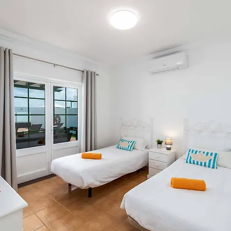 Villa Mero Playa Blanca